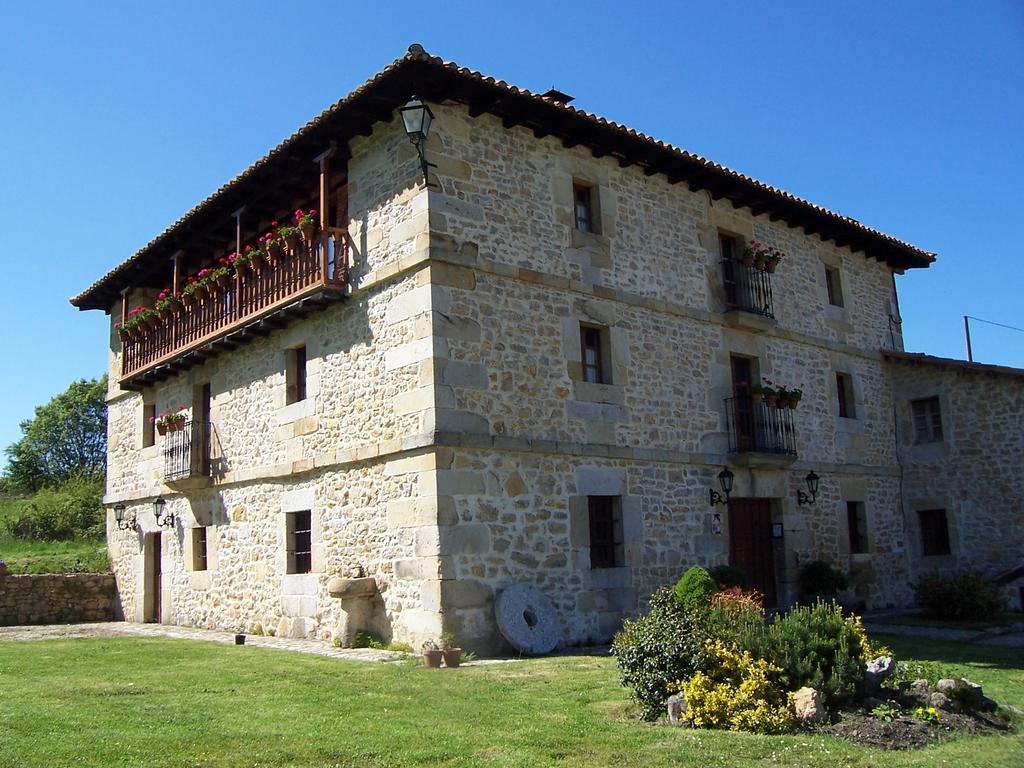 Casa Rural La Toba I Y II Bezana Eksteriør billede